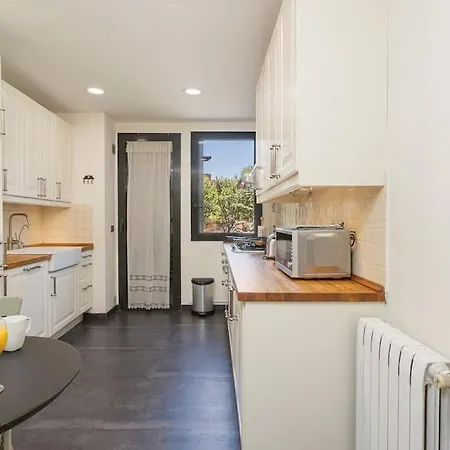 Canela Homes Icaria Apartment